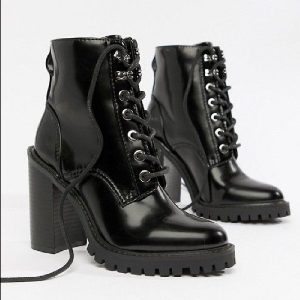 ASOS Chunky Boot - Picture 4 of 7